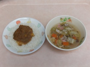 幼児食 ドライカレー 野菜スープ
