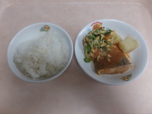 幼児食 ご飯 魚と野菜の味噌煮 千草和え