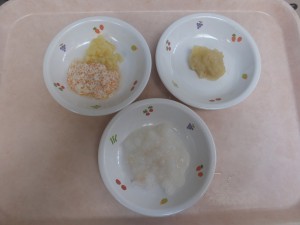 離乳食 おかゆ 人参とさつま芋と豆腐のマッシュ 煮バナナ