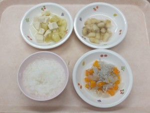 離乳食2 8倍がゆ さつま芋と豆腐のうま煮 野菜のしらす煮 煮バナナ