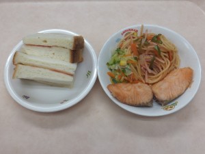 幼児食 ジャムサンド 魚のムニエル コールスロー スパゲティソテー