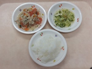 離乳食 なんはん 野菜とそぼろのトマト煮 ブロッコリーのぽってり煮