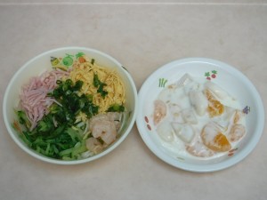 幼児食 冷やしソーメン フルーツヨーグルト