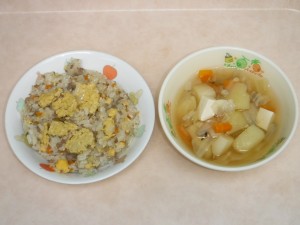 幼児食 チャーハン 野菜スープ