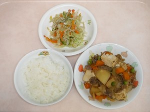 幼児食 ご飯 肉じゃが ごま酢和え