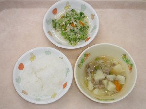 離乳食1 なんはん 牛肉スープ 野菜のそぼろ煮