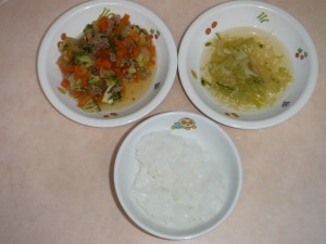 離乳食1 なんはん 牛肉と野菜の炊き合わせ キャベツのおひたし