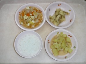 離乳食 3倍がゆ 野菜と豆腐の炊き合わせ さつま芋のそぼろ煮 煮ばなな