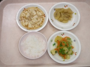 離乳食 3倍がゆ 豆腐のそぼろ煮 野菜のミルク煮 煮バナナ