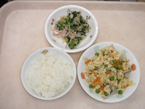 幼児食 ご飯 いり豆腐 ほうれん草のナムル