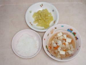 離乳食 3倍がゆ 清まし汁 さつま芋もうま煮