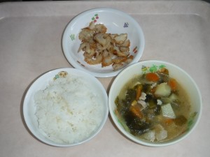 幼児食 ご飯 どさんこ汁 竹輪の照り煮