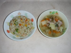 幼児食 チャーハン 野菜スープ