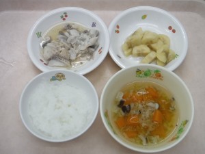 離乳食 おかゆ 野菜スープ 煮魚 煮バナナ