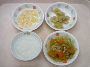 離乳食 おかゆ 野菜のそぼろ煮 ふわふわ卵 煮バナナ