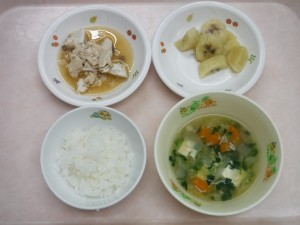 離乳食2 ご飯 煮魚 味噌汁 煮バナナ