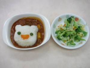 幼児食 くまさんのハヤシライス ドレッシング和え 