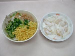 幼児食 冷やしうどん フルーツヨーグルト