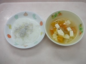 離乳食 ちりめんがゆ 野菜スープ