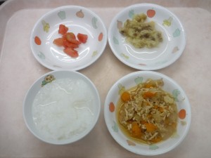 離乳食 5倍がゆ 野菜のそぼろ煮 トマト 煮バナナ