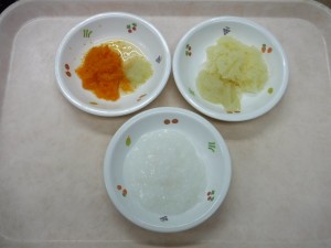 離乳食2 おかゆペースト 人参とキャベツのマッシュ じゃが芋と玉葱のマッシュ 