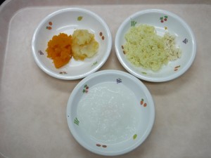離乳食2 ペースト おかゆ 人参とじゃが芋 さつま芋と豆腐