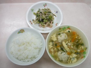 幼児食 ご飯 肉団子スープ ナムル