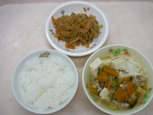 幼児食 ご飯 ほうとう汁 切干大根の炒め煮 