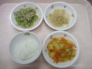 離乳食1 なんはん ブロッコリーのそぼろ煮 野菜とさつまいものうま煮 煮バナナ