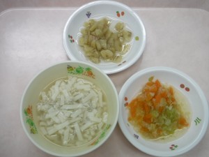 離乳食 しらすうどん 野菜煮 煮バナナ