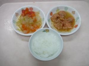 離乳食1 なんはん 煮魚 野菜の炊き合せ トマト