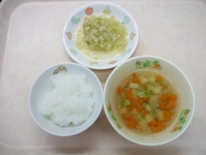 離乳食2 5倍がゆ 野菜スープ キャベツのそぼろ煮 