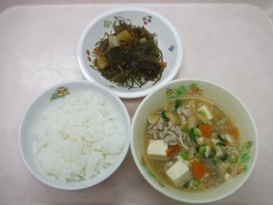 幼児食 ご飯 豚汁 昆布イリチー
