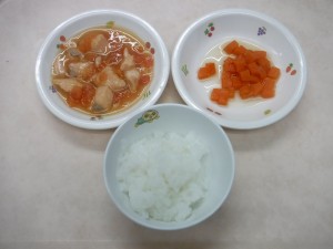 離乳食 5倍がゆ なんはん 魚のトマト煮 人参の柔らか煮「