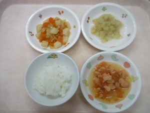 離乳食 ５倍がゆ なんはん 魚のトマト煮 じゃが芋の煮付け 煮バナナ