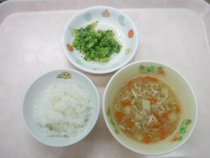 離乳食 ご飯 野菜スープ ブロッコリーのぽってり煮